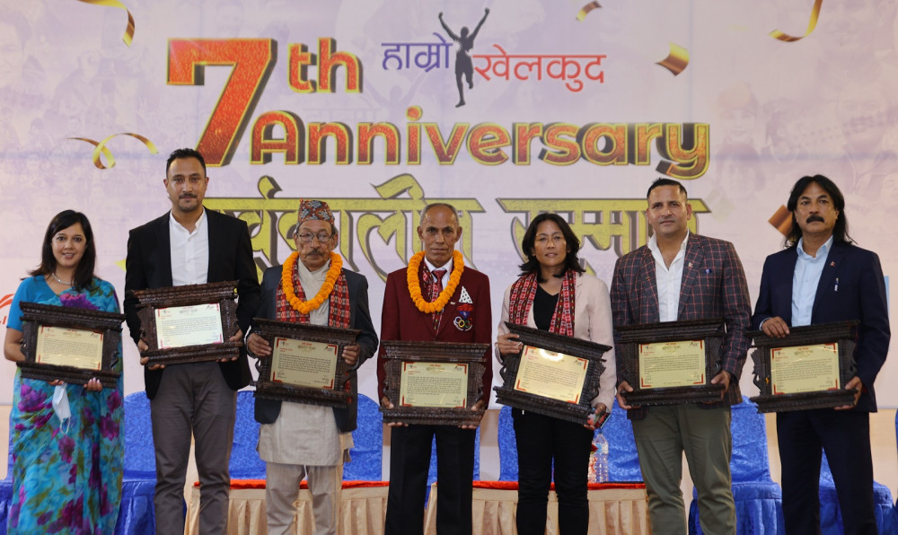 सात खेलाडी सम्मान